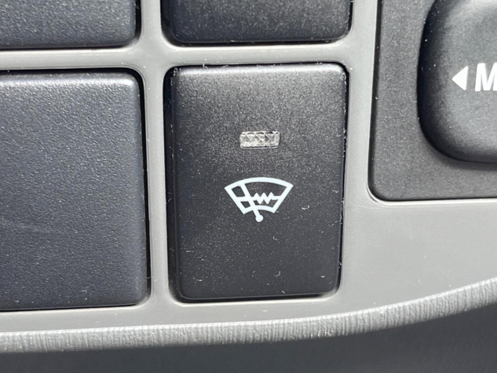 2011 Toyota Prius DAA-ZVW30 (UW-69f067c85521d)[28]