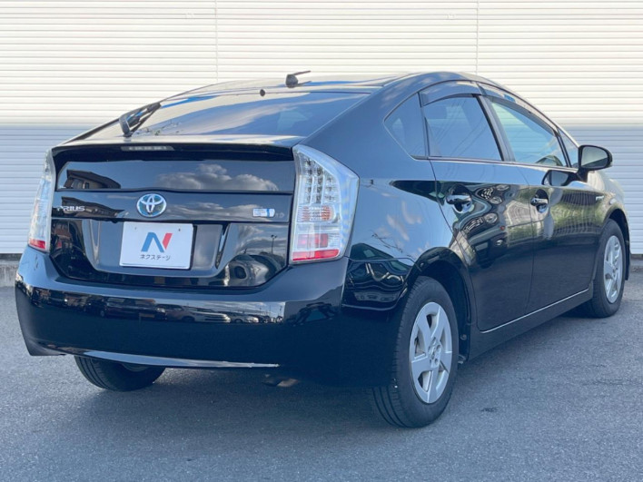 2011 Toyota Prius DAA-ZVW30 (UW-69f067c85521d)[19]