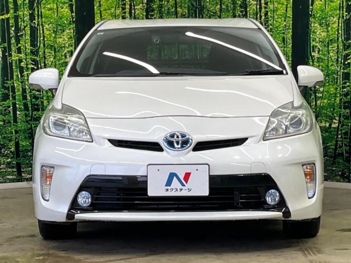 2013 Toyota Prius DAA-ZVW30 (UW-69f067c90f44c)[26]