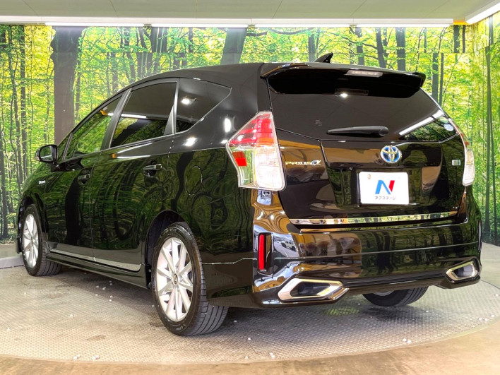 2018 Toyota Prius α DAA-ZVW40W (UW-69f067c95620a)[10]