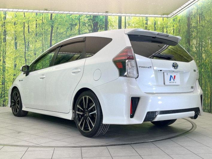 2015 Toyota Prius α DAA-ZVW41W (UW-69f067c9d6309)[8]