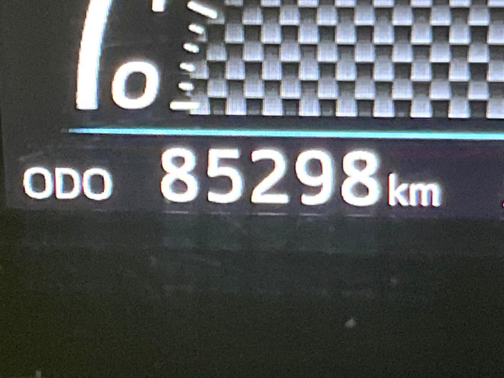 2015 Toyota Prius α DAA-ZVW41W (UW-69f067c9d6309)[2]