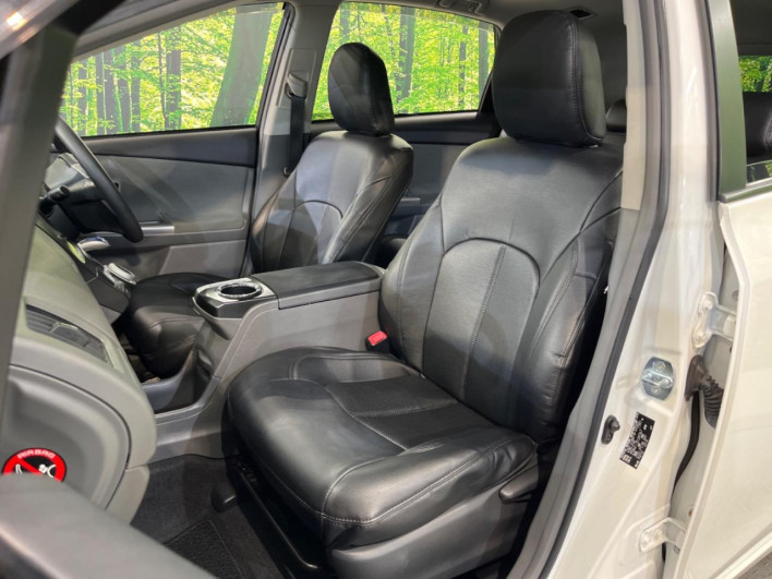 2012 Toyota Prius α DAA-ZVW41W (UW-69f067ca2d019)[15]