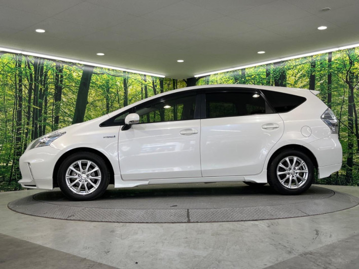 2012 Toyota Prius α DAA-ZVW41W (UW-69f067ca2d019)[5]