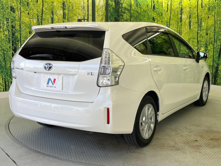 2013 Toyota Prius α DAA-ZVW41W (UW-69f067ca9cd6a)[7]