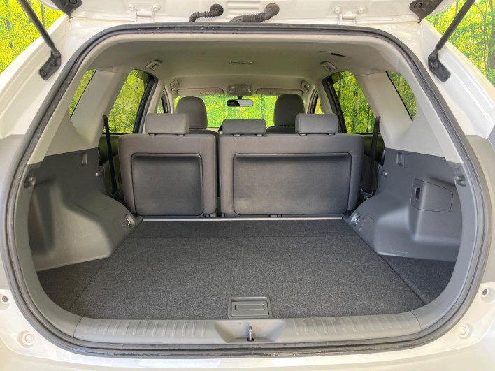 2013 Toyota Prius α DAA-ZVW41W (UW-69f067ca9cd6a)[22]