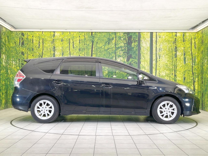 2015 Toyota Prius α DAA-ZVW41W (UW-69f067cb839f4)[8]