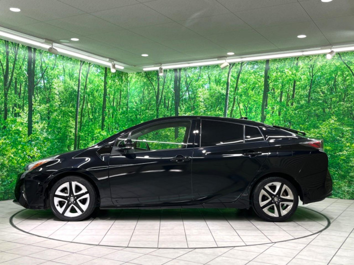 2016 Toyota Prius DAA-ZVW50 (UW-69f067cbb4804)[6]