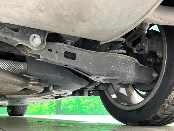 2016 Toyota Prius DAA-ZVW50 (UW-69f067cbb4804)[10]