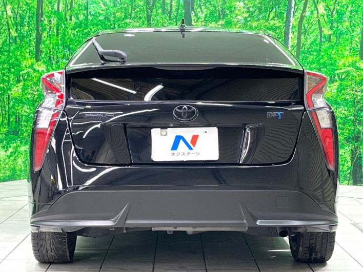 2016 Toyota Prius DAA-ZVW50 (UW-69f067cbb4804)[8]