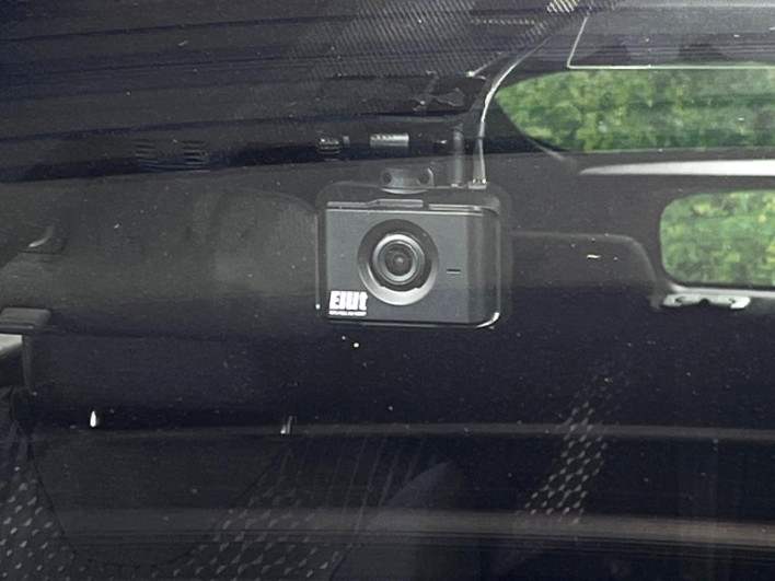 2016 Toyota Prius DAA-ZVW50 (UW-69f067cc2cd06)[6]