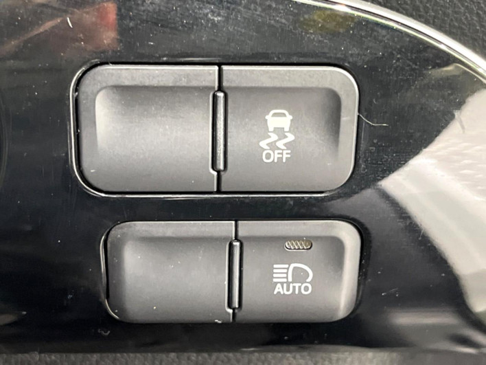 2016 Toyota Prius DAA-ZVW50 (UW-69f067cc2cd06)[12]