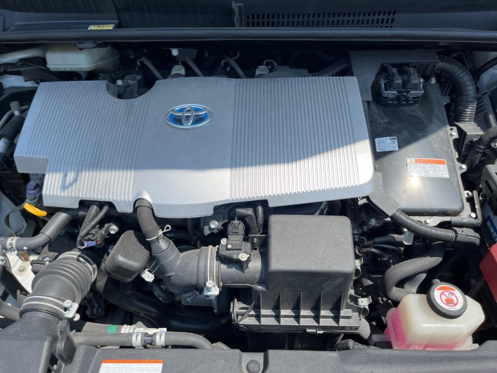 2017 Toyota Prius DAA-ZVW50 (UW-69f067ccd5d32)[8]