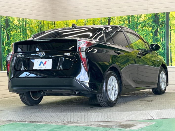 2018 Toyota Prius DAA-ZVW50 (UW-69f067cd7ebcf)[7]