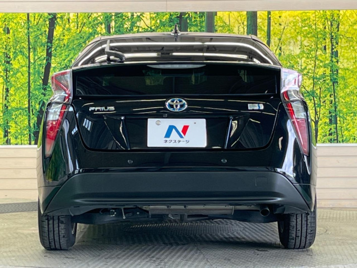 2018 Toyota Prius DAA-ZVW50 (UW-69f067cd7ebcf)[6]