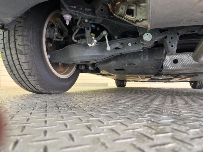 2018 Toyota Prius DAA-ZVW50 (UW-69f067cd7ebcf)[10]