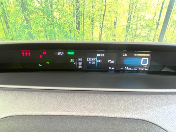 2020 Toyota Prius 6AA-ZVW51 (UW-69f067cdead00)[24]