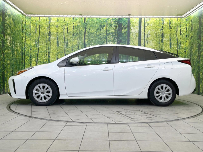 2020 Toyota Prius 6AA-ZVW51 (UW-69f067cdead00)[7]