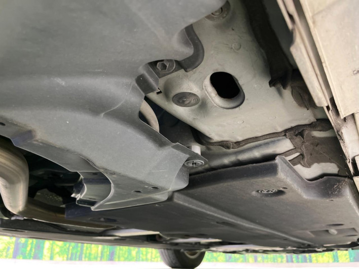 2020 Toyota Prius PHV DLA-ZVW52 (UW-69f067ce41e89)[24]