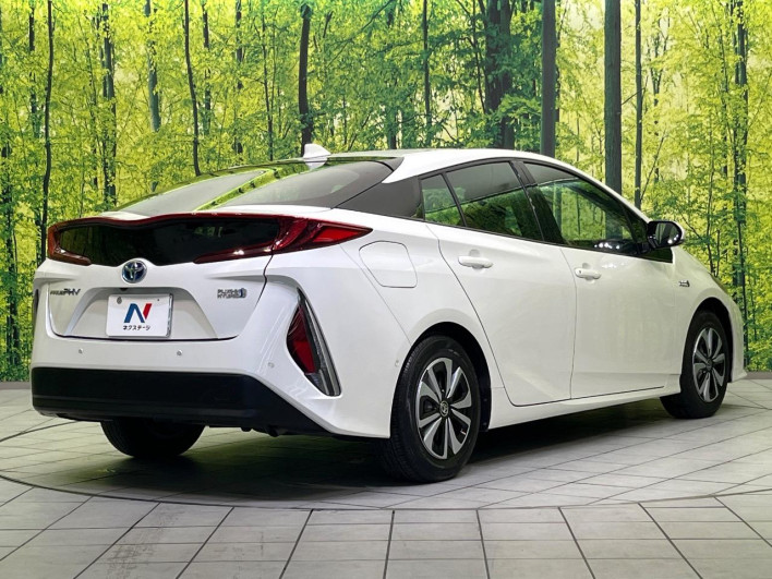 2020 Toyota Prius PHV DLA-ZVW52 (UW-69f067ce41e89)[9]