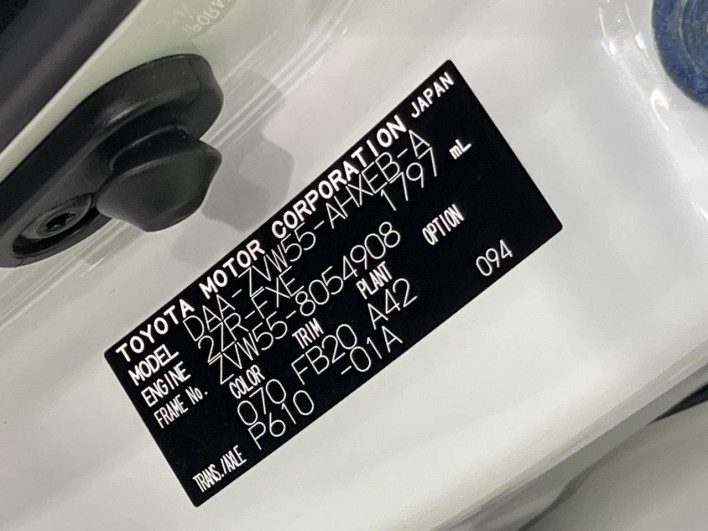 2018 Toyota Prius DAA-ZVW55 (UW-69f067cea271a)[1]