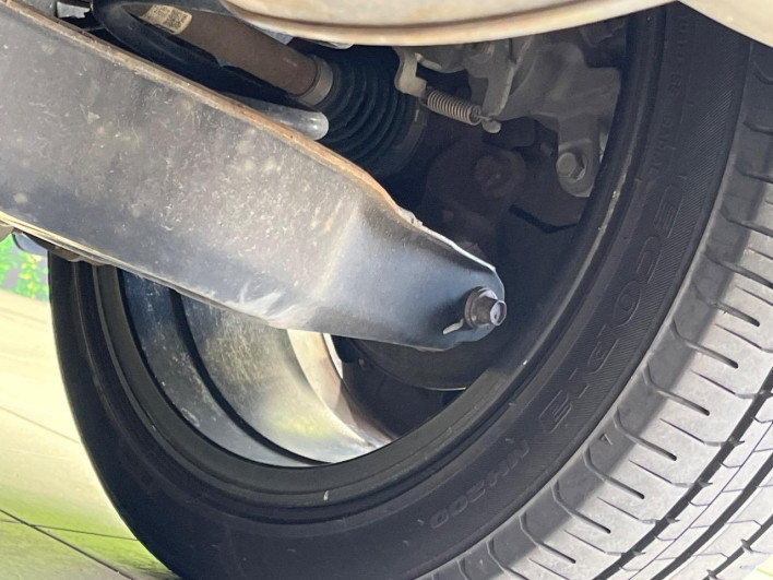 2018 Toyota Prius DAA-ZVW55 (UW-69f067cea271a)[22]