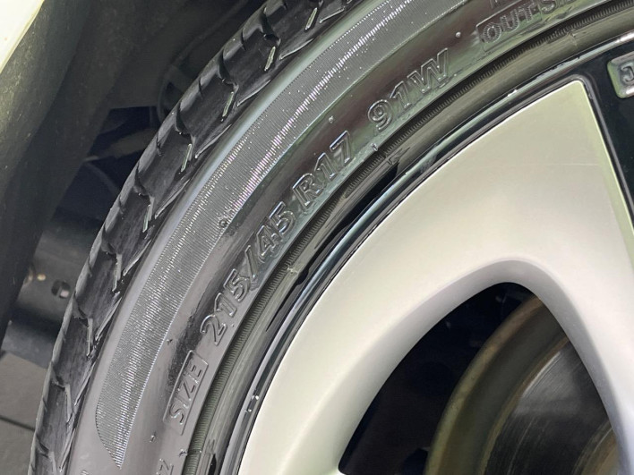 2018 Toyota Prius DAA-ZVW55 (UW-69f067cea271a)[12]