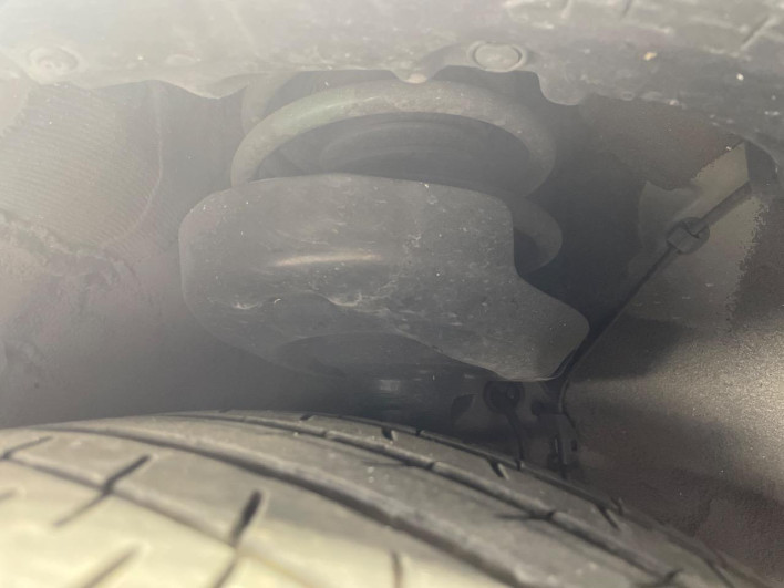 2019 Toyota Corolla Touring 6AA-ZWE211W (UW-69f067cfb5551)[26]