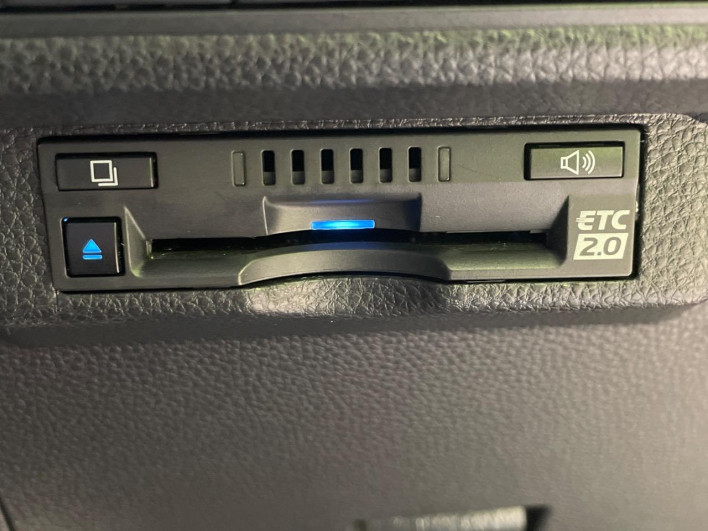 2019 Toyota Corolla Touring 6AA-ZWE211W (UW-69f067cfb5551)[21]