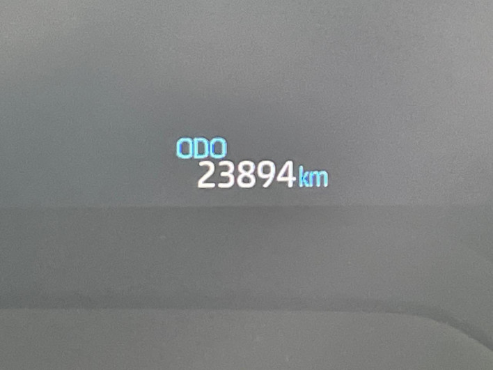 2019 Toyota Corolla Touring 6AA-ZWE211W (UW-69f067cfb5551)[2]