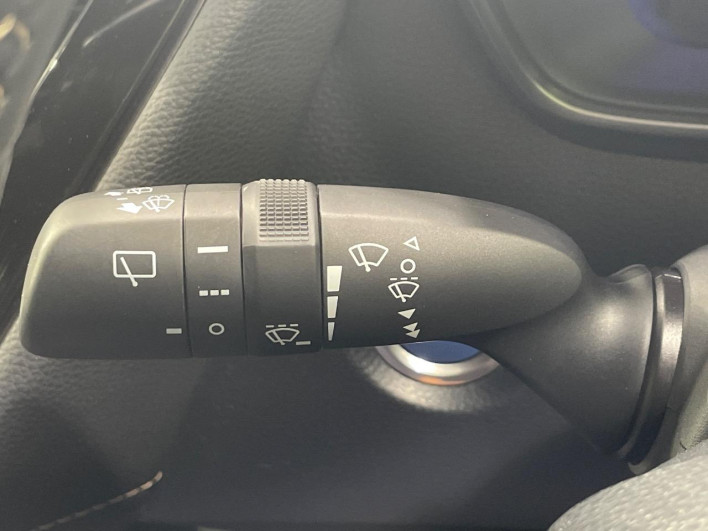 2019 Toyota Corolla Touring 6AA-ZWE211W (UW-69f067cfb5551)[15]