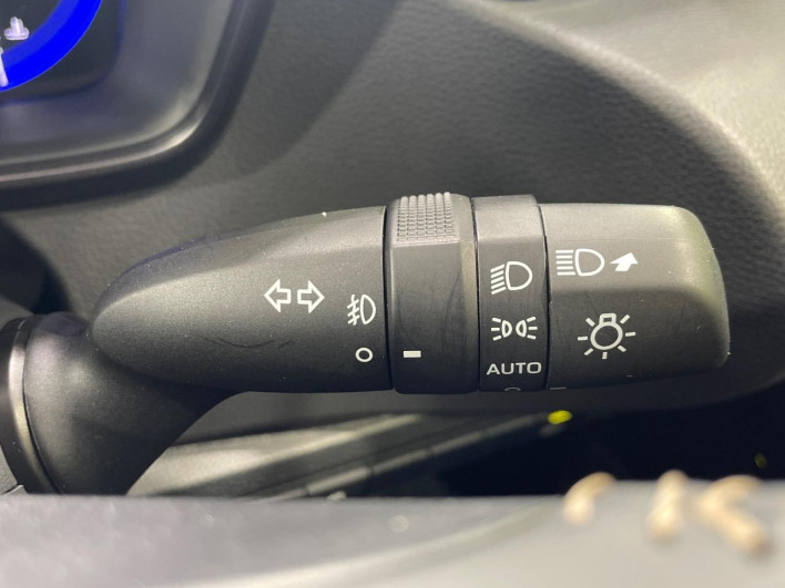 2019 Toyota Corolla Touring 6AA-ZWE211W (UW-69f067cfb5551)[16]