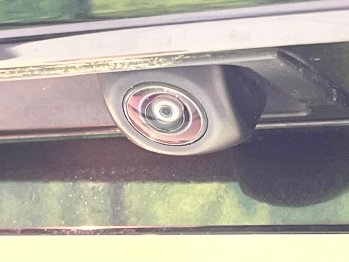 2021 Toyota Corolla Touring 6AA-ZWE211W (UW-69f067d00981a)[12]