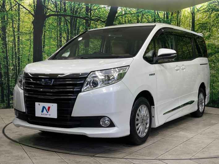 2014 Toyota Noah DAA-ZWR80G (UW-69f067d05a2a3)[19]