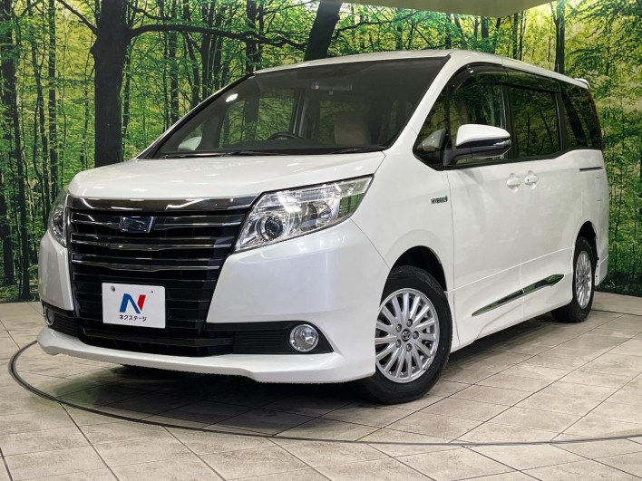 2014 Toyota Noah DAA-ZWR80G (UW-69f067d05a2a3)[0]