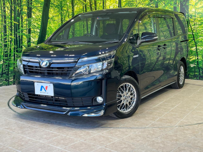 2015 Toyota Voxy DAA-ZWR80G (UW-69f067d0a04a3)[0]