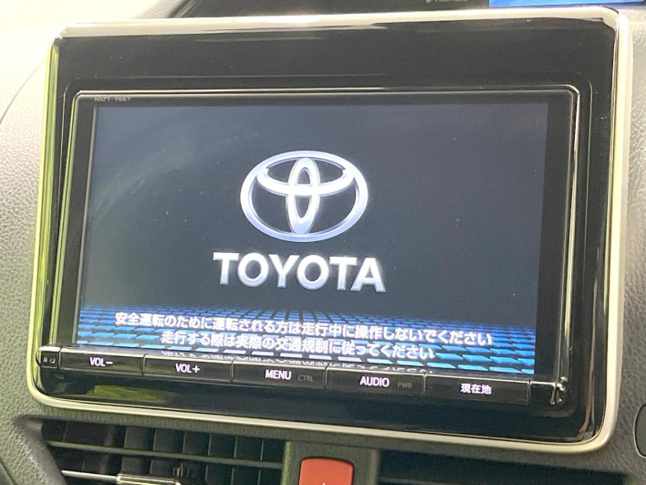 2017 Toyota Esquire DAA-ZWR80G (UW-69f067d22a516)[8]