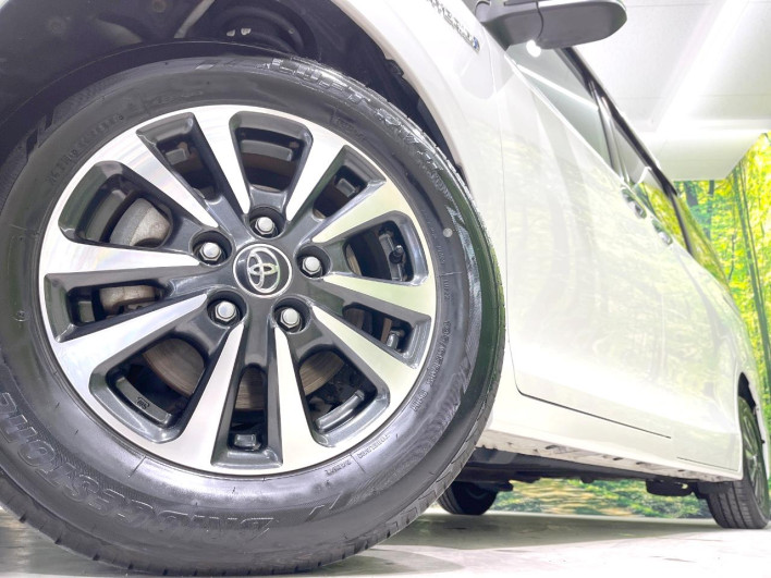 2017 Toyota Esquire DAA-ZWR80G (UW-69f067d22a516)[10]