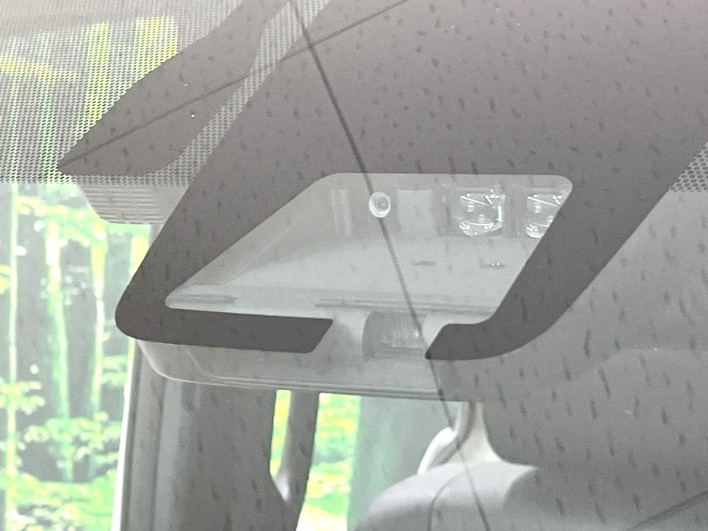 2017 Toyota Esquire DAA-ZWR80G (UW-69f067d22a516)[16]