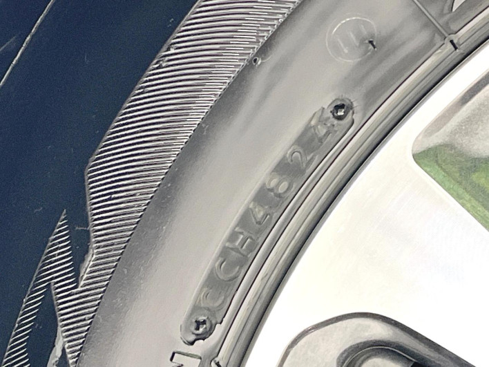 2017 Toyota Esquire DAA-ZWR80G (UW-69f067d22a516)[11]