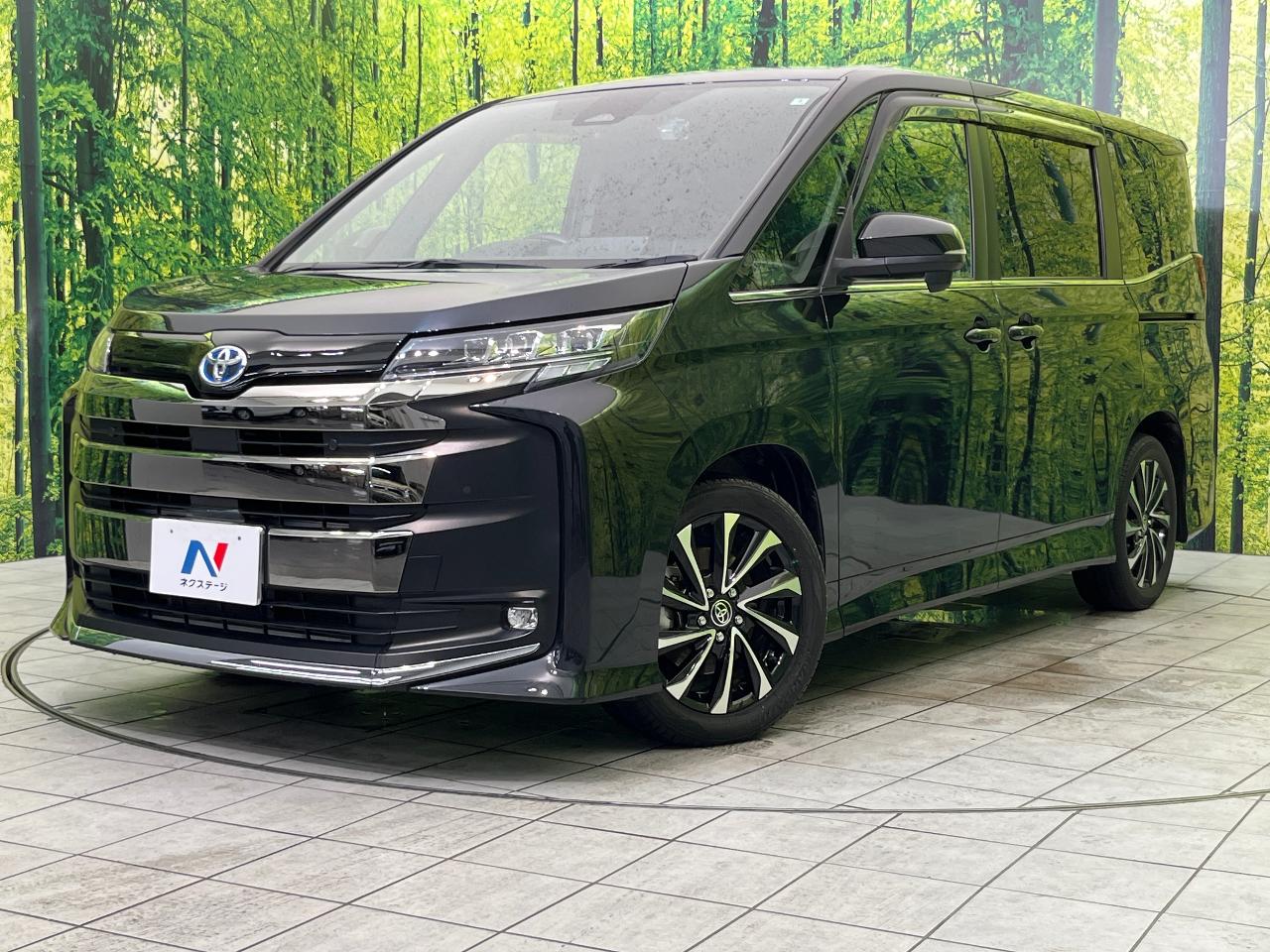 2022 Toyota Noah 6AA-ZWR90W