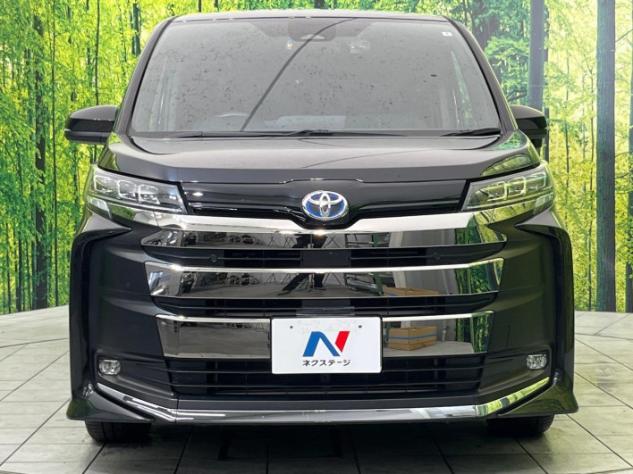 2022 Toyota Noah 6AA-ZWR90W (UW-69f067d2b064b)[5]