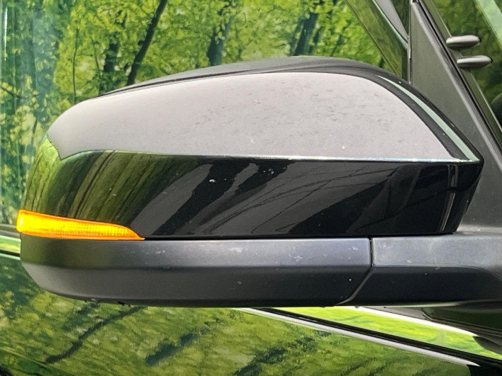 2022 Toyota Noah 6AA-ZWR90W (UW-69f067d2b064b)[14]