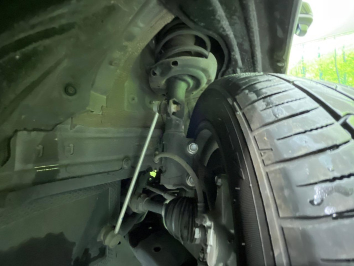 2022 Toyota Noah 6AA-ZWR90W (UW-69f067d2b064b)[16]