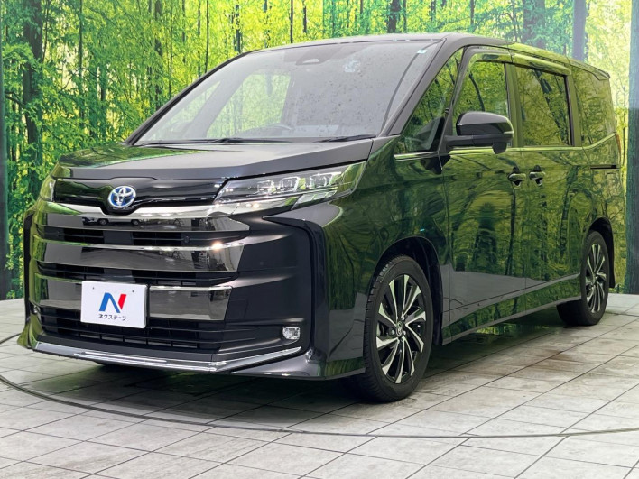 2022 Toyota Noah 6AA-ZWR90W (UW-69f067d2b064b)[4]