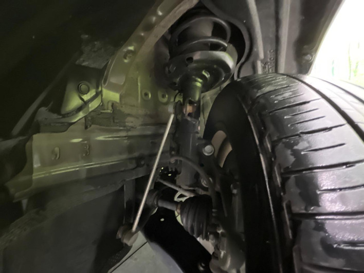 2022 Toyota Noah 6AA-ZWR90W (UW-69f067d2deeb6)[16]