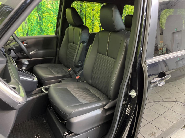 2022 Toyota Noah 6AA-ZWR90W (UW-69f067d2deeb6)[27]