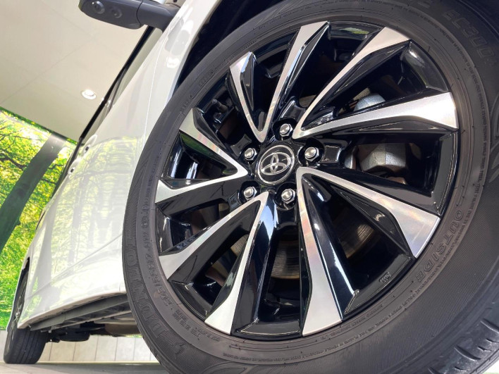 2022 Toyota Noah 6AA-ZWR90W (UW-69f067d3903d4)[23]