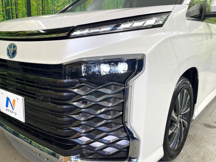 2024 Toyota Voxy 6AA-ZWR90W (UW-69f067d6a68ba)[12]
