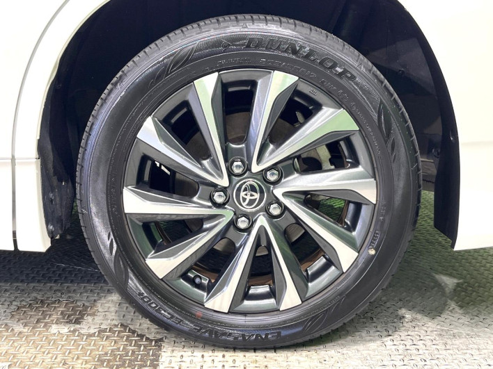 2024 Toyota Voxy 6AA-ZWR90W (UW-69f067d6a68ba)[8]